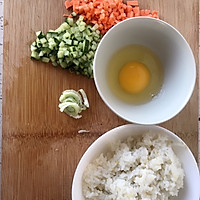 炒饭 蛋炒饭扬州炒饭的做法图解1