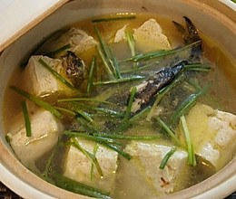 昂刺鱼冻豆腐汤水的做法