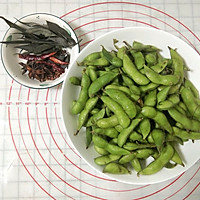 #花10分钟，做一道菜！#盐水毛豆的做法图解1