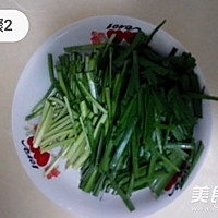 豆芽炒韭菜的做法图解2