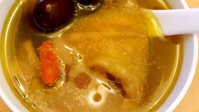 土鸡老火靓汤