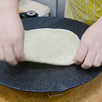 #流感季饮食攻略# 薄饼卷烤肉的做法图解4