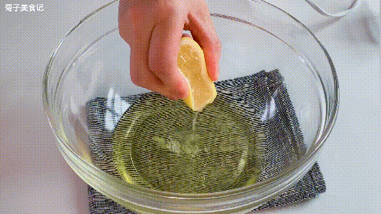 蝶豆花蛋糕卷的做法图解5
