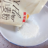 #肉食者联盟#火腿鸡蛋软饼【十分钟早餐】的做法图解1