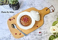 营养早餐——玫瑰黑糖小米粥的做法