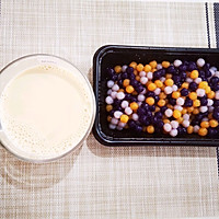 手煮芋圆奶茶的做法图解1