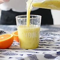 酸甜可口的猕猴桃香蕉橙汁的做法图解5