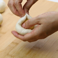 【七夕甜蜜浪漫表白】心形椰蓉面包的做法图解8