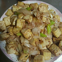 快手菜——虾酱炒豆腐的做法图解4