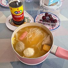 #味达美·名厨汁味正当夏#蔬菜肉丸汤米粉（1人食）