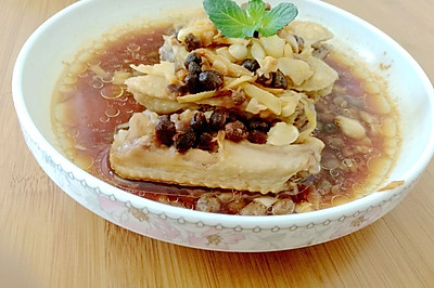 蒜香豆豉蒸鸡翅--简单的快手菜，可以假装自己是大厨