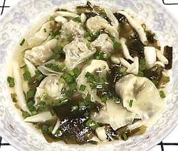#精致一人食#裙带菜海鲜菇馄饨汤的做法