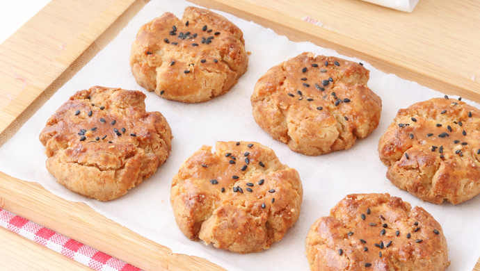 酥到掉渣的桃酥饼干，学会它一起来为金龙鱼烘焙大赛助力吧！