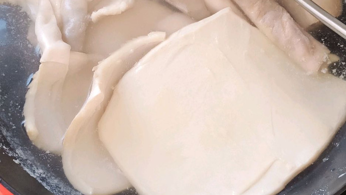 驴皮熬制的阿胶糕