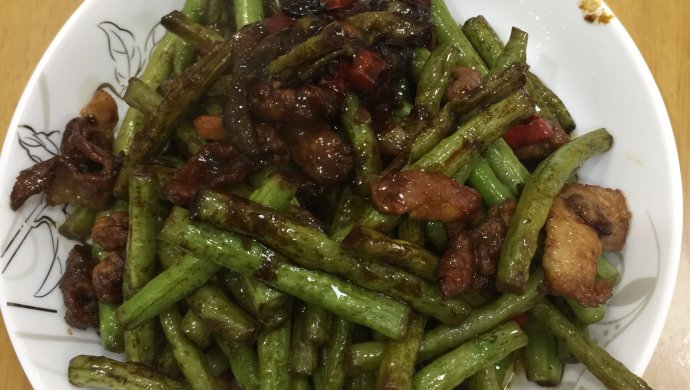 豆角炒肉