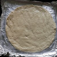 ～简易版芝士火腿肠披萨～的做法图解4