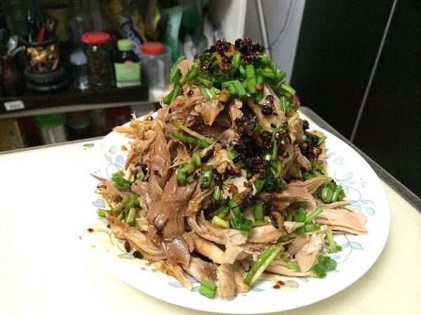 麻辣手撕鸡（凉菜）