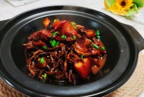 #异域美味 烹饪中式年味#五花肉炖豇豆干的做法