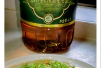 金龙鱼橄榄油之清粥小菜—炝炒圆白菜的做法
