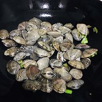 #轻食季怎么吃#不加一滴水蛤蜊炒蛋的做法图解3