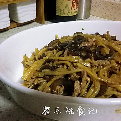 传统津菜烧三丝（海参、玉兰片、瘦猪肉）