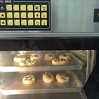 香葱培根小面包ukoeo高比克风炉制作的做法图解11