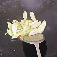 丝瓜炒鸡蛋的做法图解3
