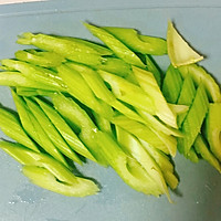 低脂零负担，脆甜爽口，冬季瘦身吃这菜的做法图解2