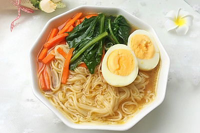 简单营养汤面