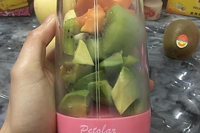 牛油果奶昔丰胸