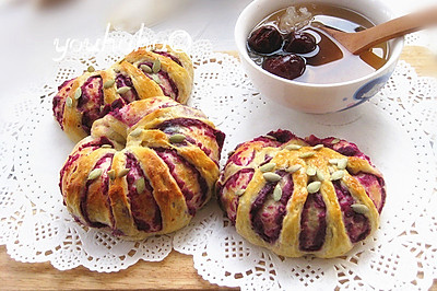 花式紫薯面包