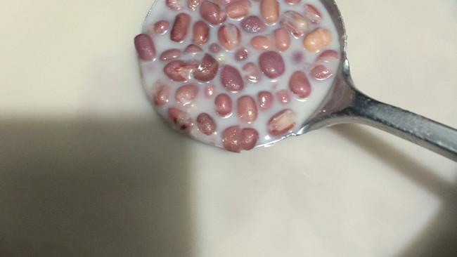 红豆牛奶粥的做法