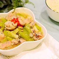 家常菜-鲜美的丝瓜焖田鸡的做法图解8