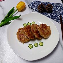 #米饭最强CP#鲜嫩多汁的豆腐肉饼