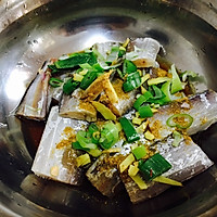 干炸带鱼的做法图解2