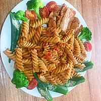 奥尔良鸡胸番茄意面的做法图解6