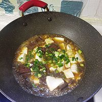 营养下饭菜--猪血炖豆腐的做法图解6