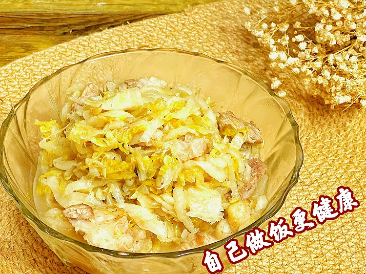 酸菜炒肉的做法