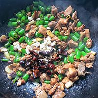 青椒炒兔丁的做法图解8