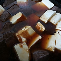 #憋在家里吃什么#鸭血烧豆腐的做法图解7
