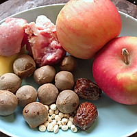 润肺止咳、清热解毒：川贝母海椰皇苹果汤的做法图解2