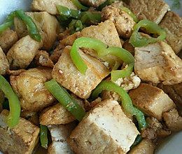 青椒煎豆腐的做法