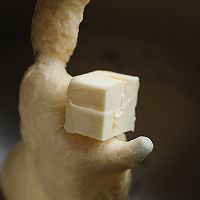蔓越莓乳酪欧包的做法图解4