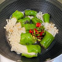 #刘畊宏女孩减脂饮食#青椒金针菇的做法图解8