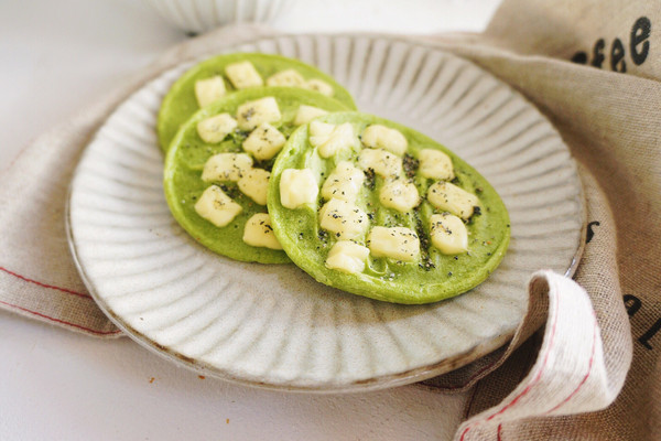 菠菜虾皮奶酪小饼★补钙小饼