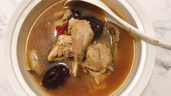 山鸡汤|运动后的山鸡更美味