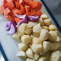 红烧牛腩炖小土豆的做法图解7