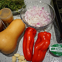 红椒奶油南瓜浓汤 - 不一样的甜汤选择的做法图解1