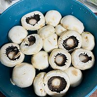 #春日露营 易享“佳”味 #香煎虾滑口蘑的做法图解1