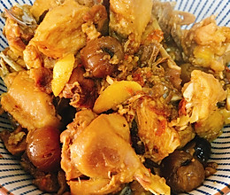 传统佳肴煨土鸡的做法